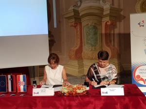 Podpis pogodbe 4.7.2017-1